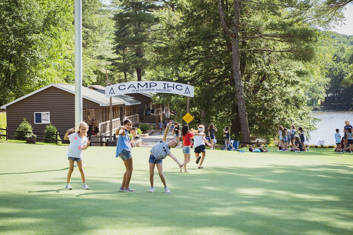 Seven Things Every Beginner Notices on Their First Day Inside a Camp